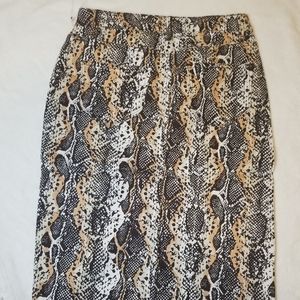 NY&Co SNAKE-PRINT DENIM SKIRT - EVA MENDES